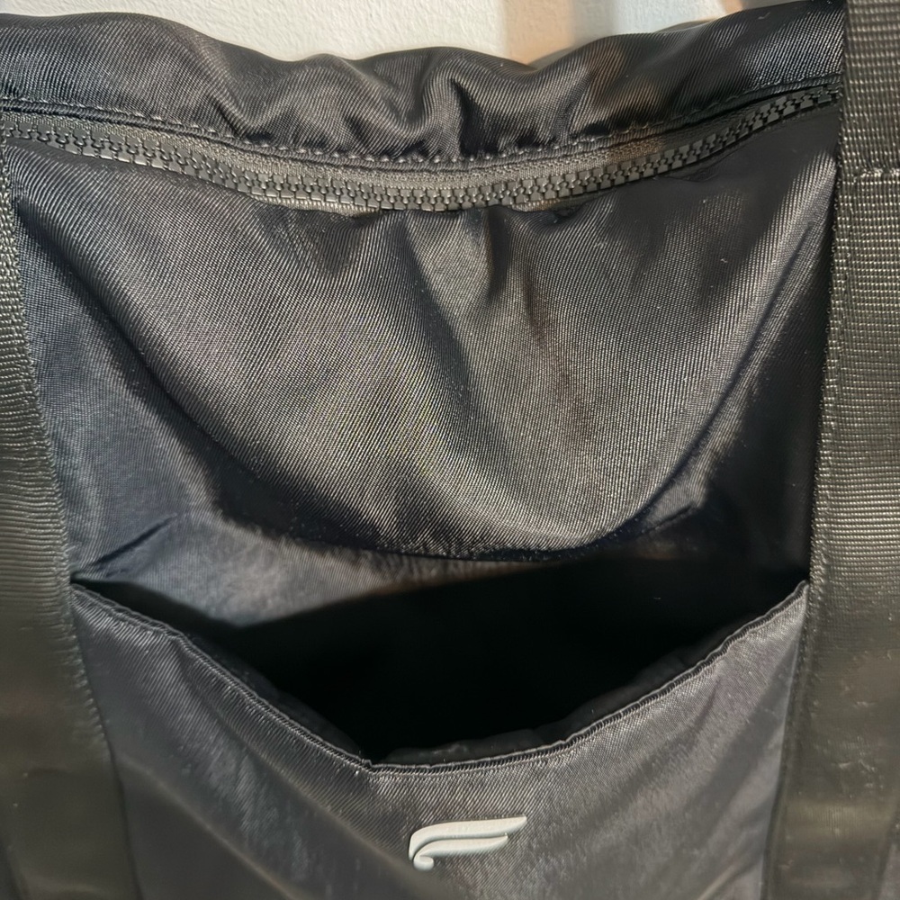 Fabletics Everyday Tote - Picture 6 of 15